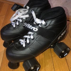 Women’s nitro roller skates